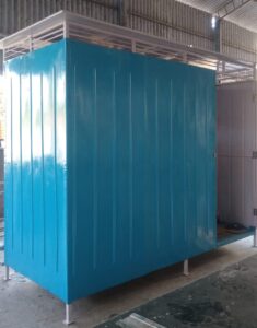 Four Urinals Toilet Block